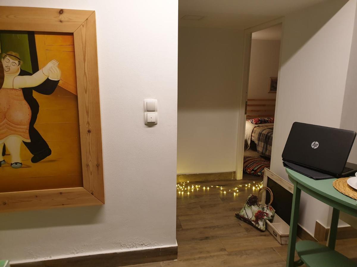 Ferienwohnung Arismari Moírai Exterior foto